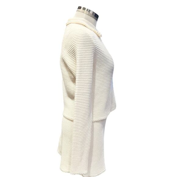 KNIT CARDIGAN AND SKIRT WITH FAUX PEARLS IVORY SIZE SMALL - Picture 8 of 11